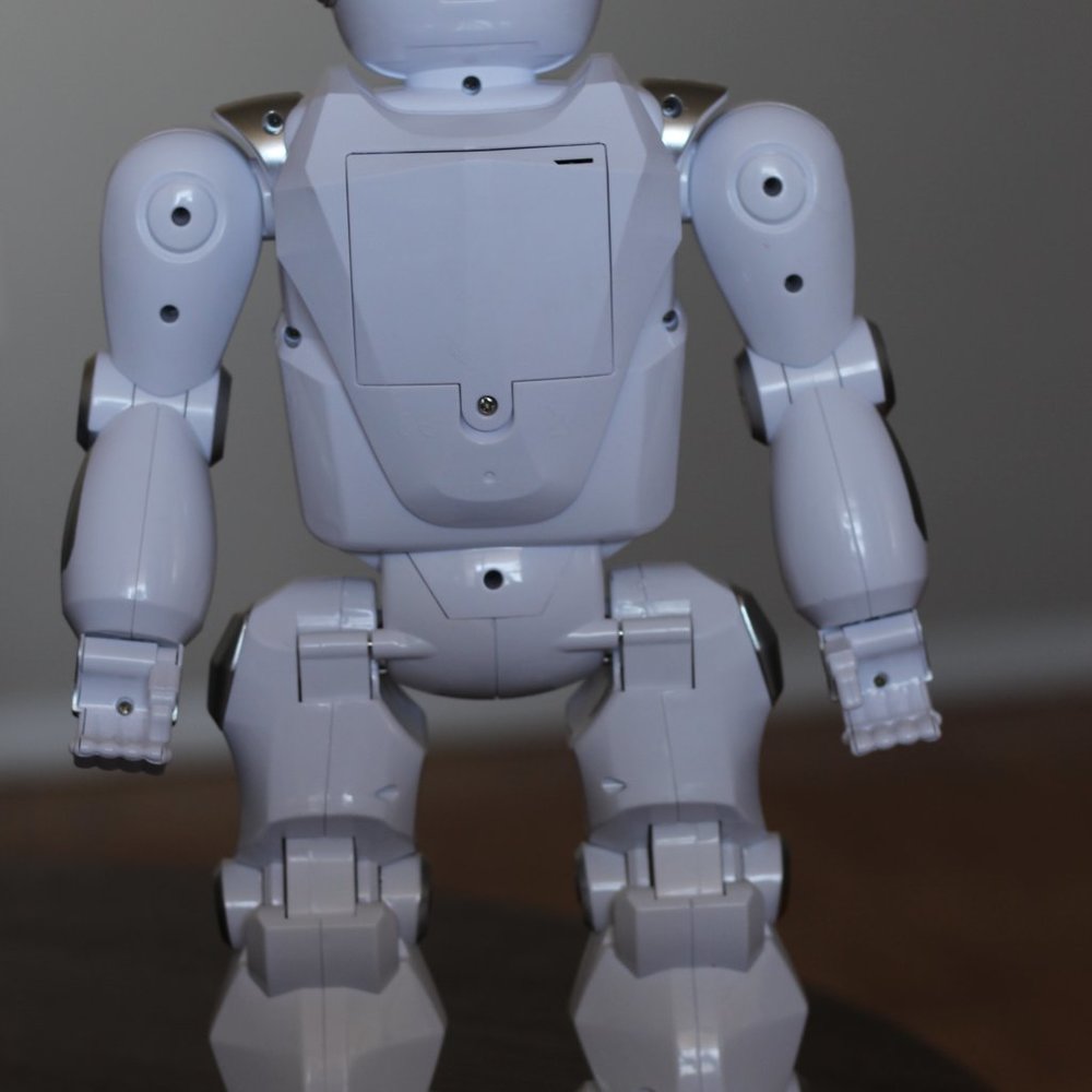 programmable dancing robot - Picture 4 of 7